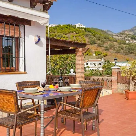 Cortijo Algarrobo *